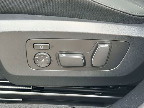 New 2026 BMW X3 xDrive30 w/ Premium Package image 16