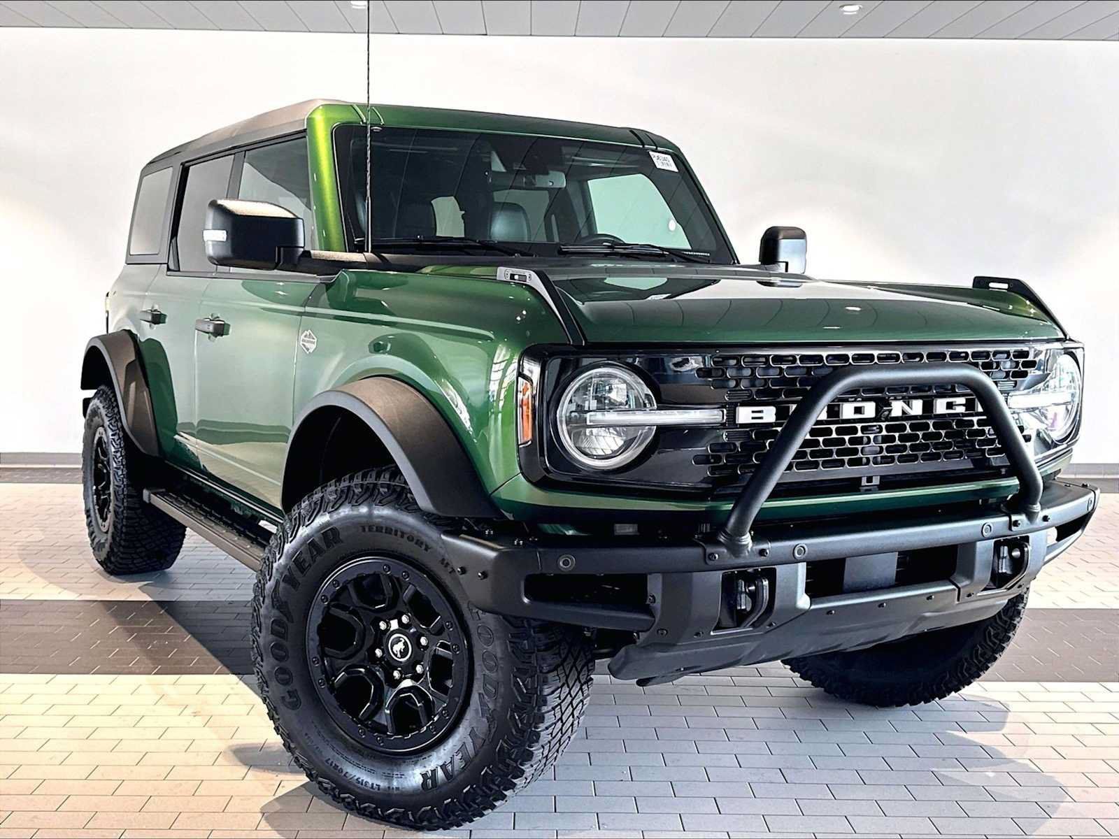 Used 2024 Ford Bronco Wildtrak AWD/4WD image 12