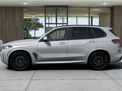 New 2025 BMW X5 xDrive40i w/ M Sport Package image 4