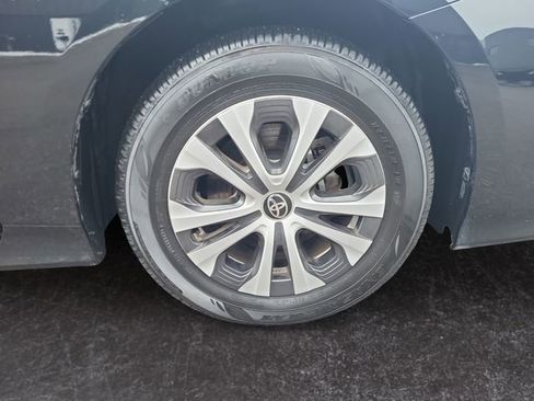 Used 2022 Toyota Prius Prime LE image 30