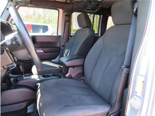 Used 2014 Jeep Wrangler Unlimited Sport AWD/4WD image 19