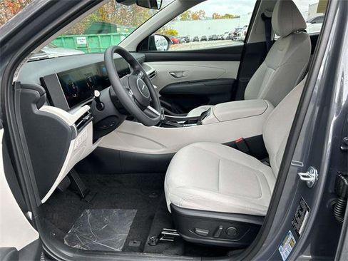 New 2026 Hyundai Tucson SEL image 4