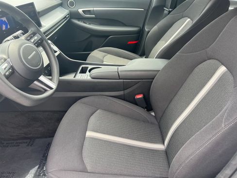 Used 2025 Hyundai Sonata SEL FWD image 10