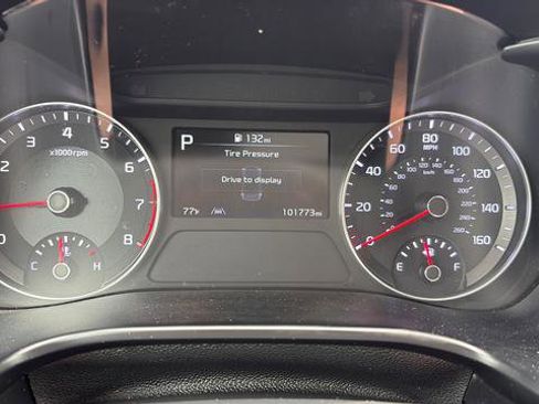 Used 2022 Kia Forte GT-Line w/ GT-Line Premium Package FWD image 11