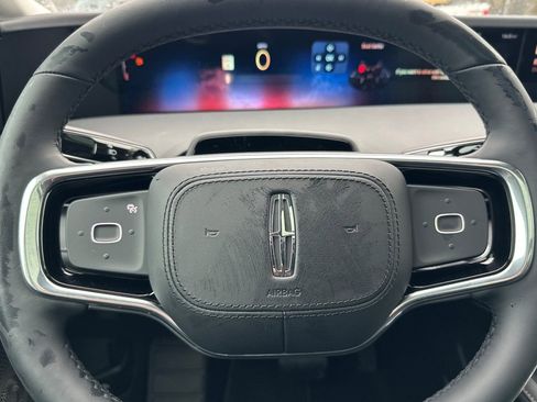 New 2026 Lincoln Nautilus Reserve image 22