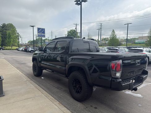 Used 2021 Toyota Tacoma TRD Pro AWD/4WD image 5