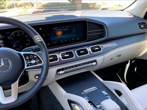 Used 2020 Mercedes-Benz GLE 350 4MATIC image 6