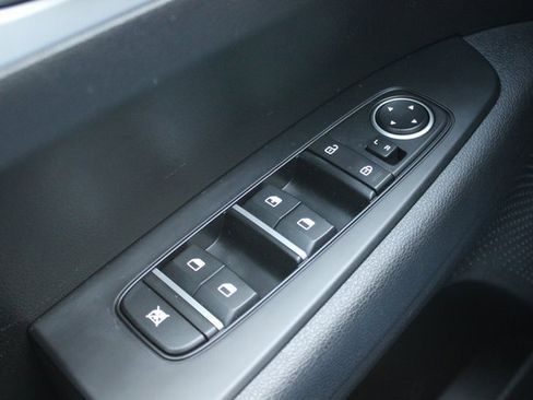 Used 2023 Kia Forte LXS image 18