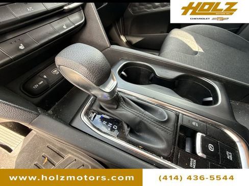 Used 2019 Hyundai Santa Fe SEL image 15