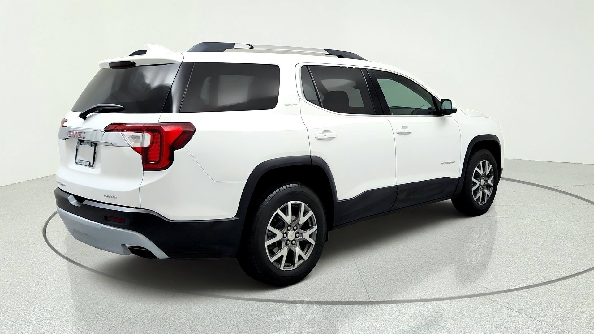 Certified 2020 GMC Acadia SLE w/ Driver Convenience Package AWD/4WD image 5