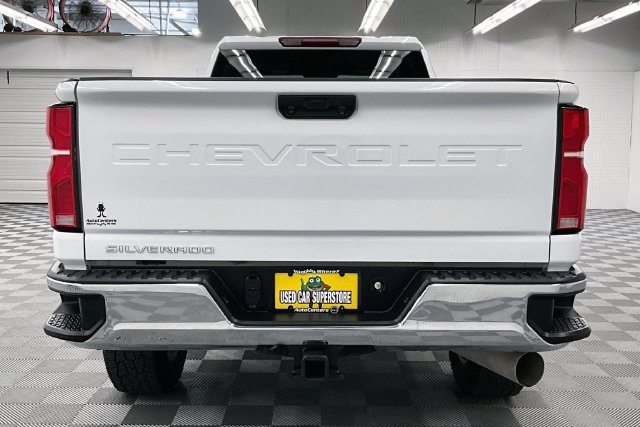Used 2025 Chevrolet Silverado 3500 LTZ AWD/4WD image 5