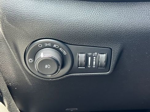 New 2026 Jeep Compass Latitude AWD/4WD image 15