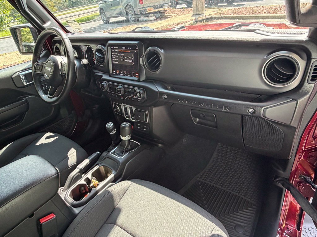 Used 2021 Jeep Wrangler Sport AWD/4WD image 57