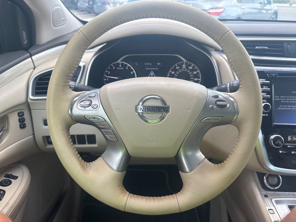Used 2018 Nissan Murano Platinum w/ Cargo Package FWD image 13
