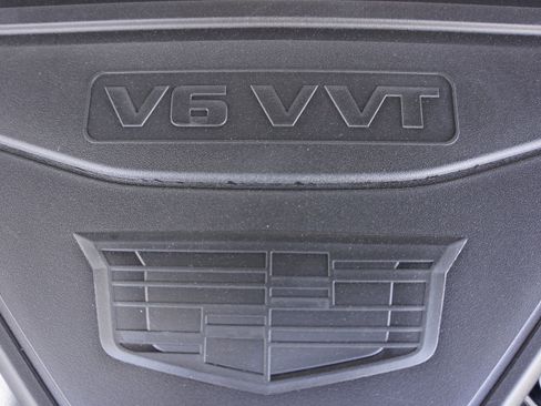 Used 2025 Cadillac XT5 Premium Luxury image 32