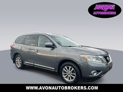 Used 2015 Nissan Pathfinder SL
