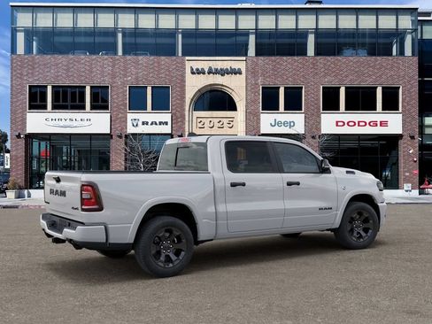 New 2026 RAM 1500 Big Horn AWD/4WD image 4