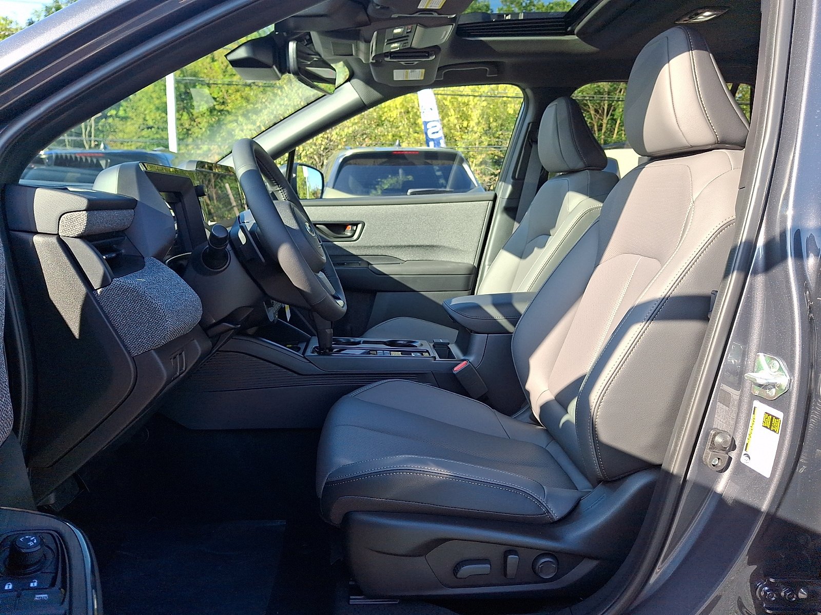 New 2026 Subaru Outback Limited AWD/4WD image 9