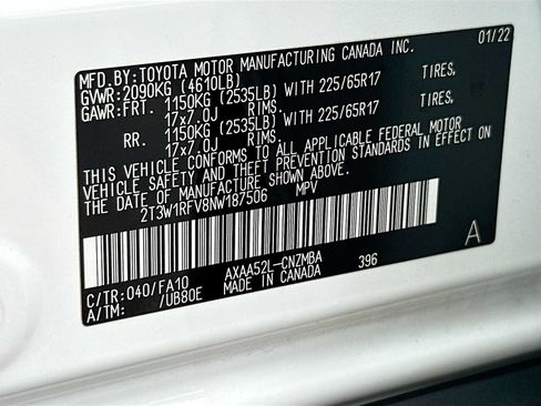 Used 2022 Toyota RAV4 XLE w/ Convenience Package FWD image 35