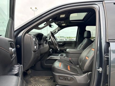 Used 2020 GMC Sierra 1500 AT4 w/ AT4 Premium Package AWD/4WD image 9