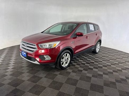 Used 2017 Ford Escape SE AWD/4WD image 4