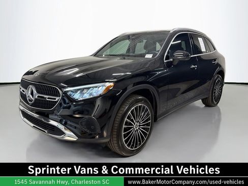 Certified 2025 Mercedes-Benz GLC 300 image 1