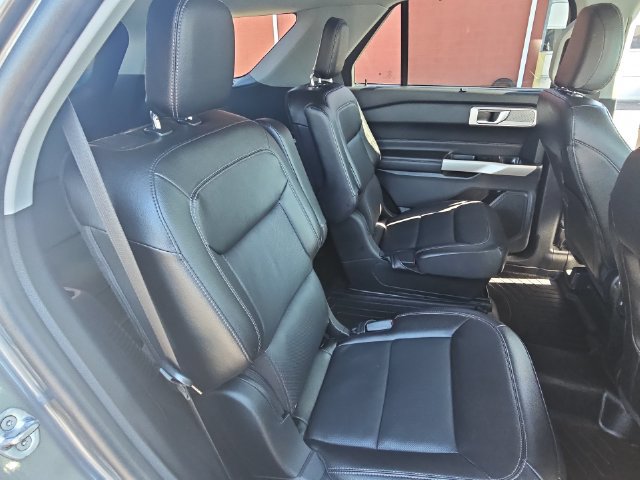 Used 2022 Ford Explorer Limited AWD/4WD image 42