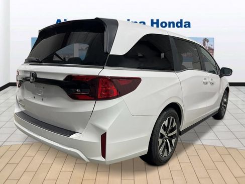 New 2026 Honda Odyssey EX-L image 5