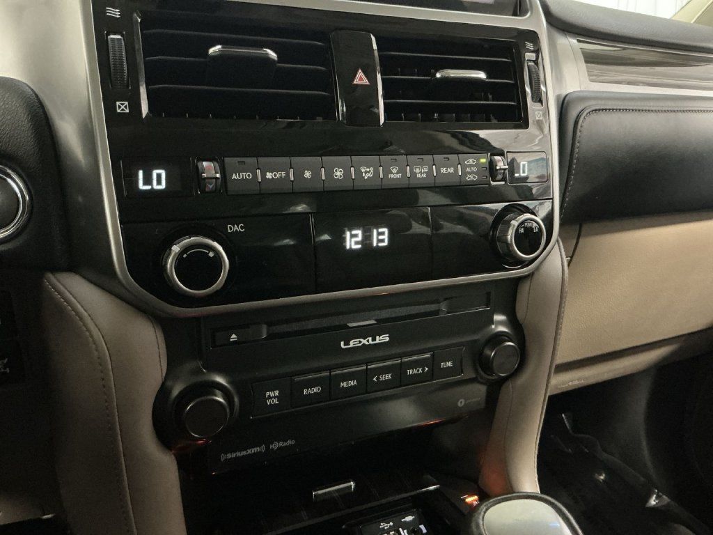 Used 2023 Lexus GX 460 Premium w/ Premium Package AWD/4WD image 22
