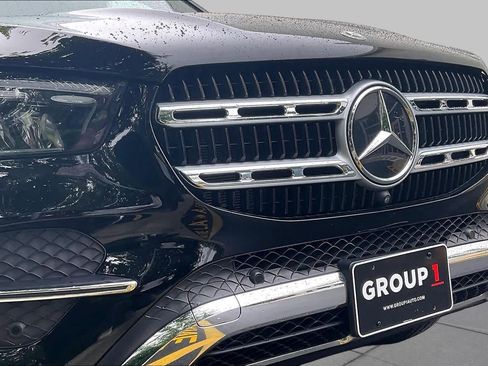 Used 2025 Mercedes-Benz GLE 350 4MATIC image 31