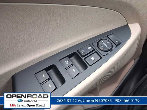 Used 2017 Hyundai Tucson SE w/ SE Popular Package 02 AWD/4WD image 34
