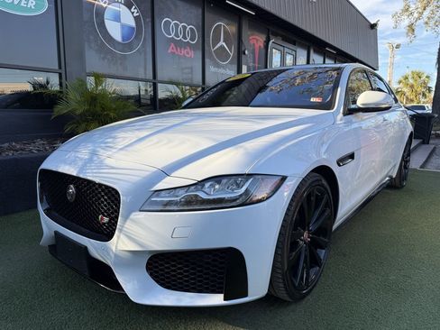 Used 2016 Jaguar XF S image 1