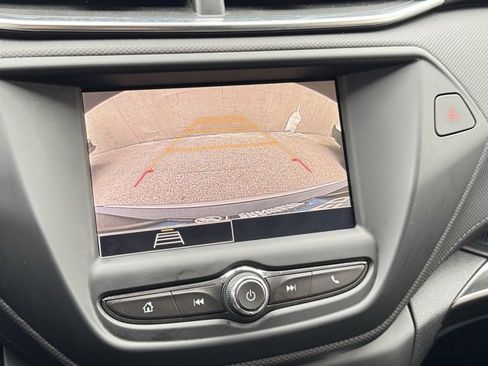 Certified 2022 Chevrolet TrailBlazer LT w/ LPO, Blackout Package image 4