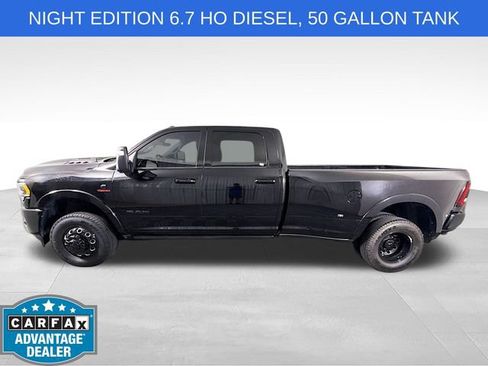 Used 2024 RAM 3500 Limited w/ Night Edition AWD/4WD image 4
