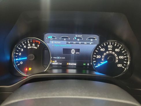 Used 2017 Ford F150 Lariat image 18