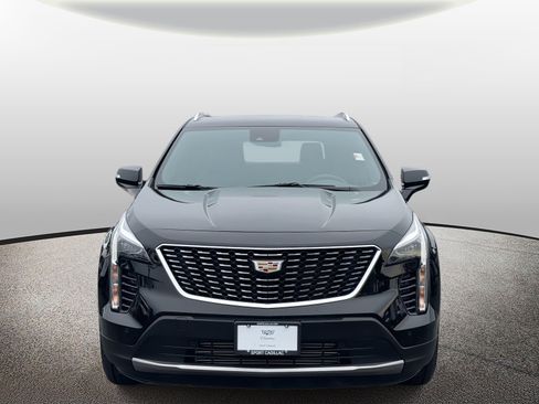 Used 2022 Cadillac XT4 Premium Luxury w/ Safety Alert Package image 27