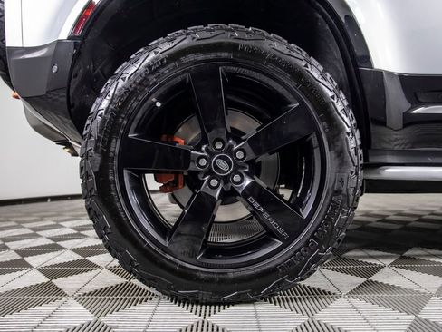 Used 2021 Land Rover Defender 110 X AWD/4WD image 38