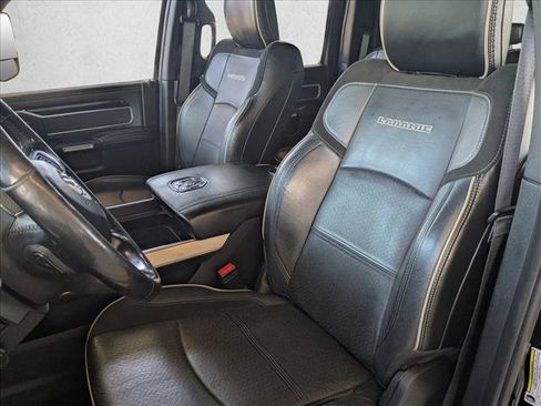 Used 2019 RAM 3500 Laramie AWD/4WD image 15