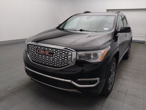 Used 2017 GMC Acadia Denali w/ Technology Package FWD image 15