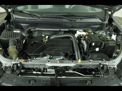 Used 2024 Chevrolet Equinox LS w/ LS Convenience Package AWD/4WD image 18