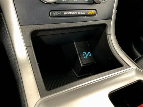 Used 2023 Ford Edge SEL AWD/4WD image 26