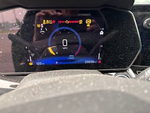 Used 2024 Chevrolet Trax ACTIV w/ Sunroof Package FWD image 15