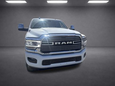 Used 2024 RAM 2500 Laramie AWD/4WD image 11