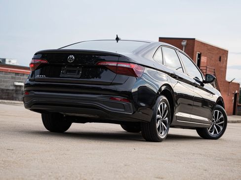 Certified 2024 Volkswagen Jetta S FWD image 6