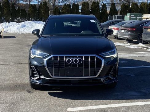 Certified 2022 Audi Q3 2.0T Premium Plus w/ Premium Plus Package image 2