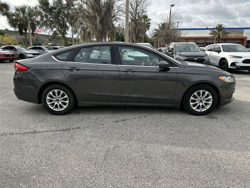 Used 2018 Ford Fusion S image 7