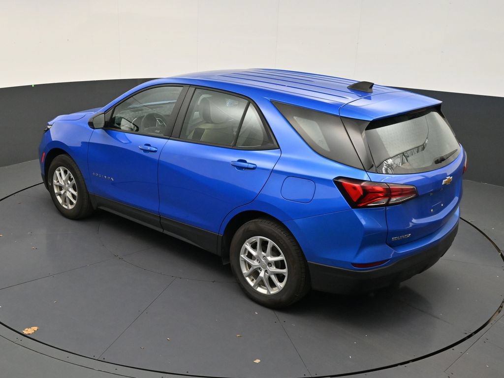 Used 2024 Chevrolet Equinox LS FWD image 13