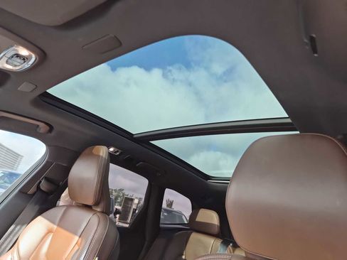 Used 2021 Volvo XC60 T5 Inscription w/ Advanced Package image 18