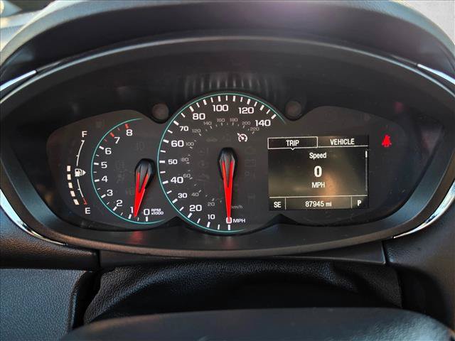 Used 2019 Chevrolet Trax LT w/ LT Convenience Package AWD/4WD image 26