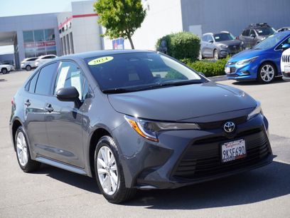 Used 2024 Toyota Corolla LE w/ LE Convenience Package